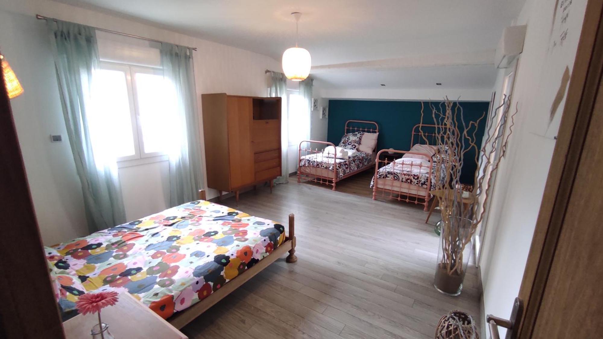 Maison De Village Avec Sa Charmante Petite Cour Interieure Фльори Екстериор снимка